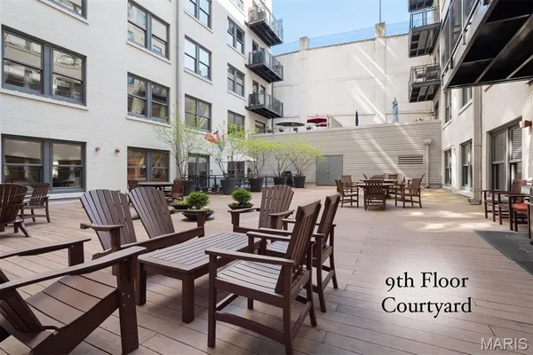 $585,000 | 915 Olive Street, Unit 1605, St. Louis, MO 63101