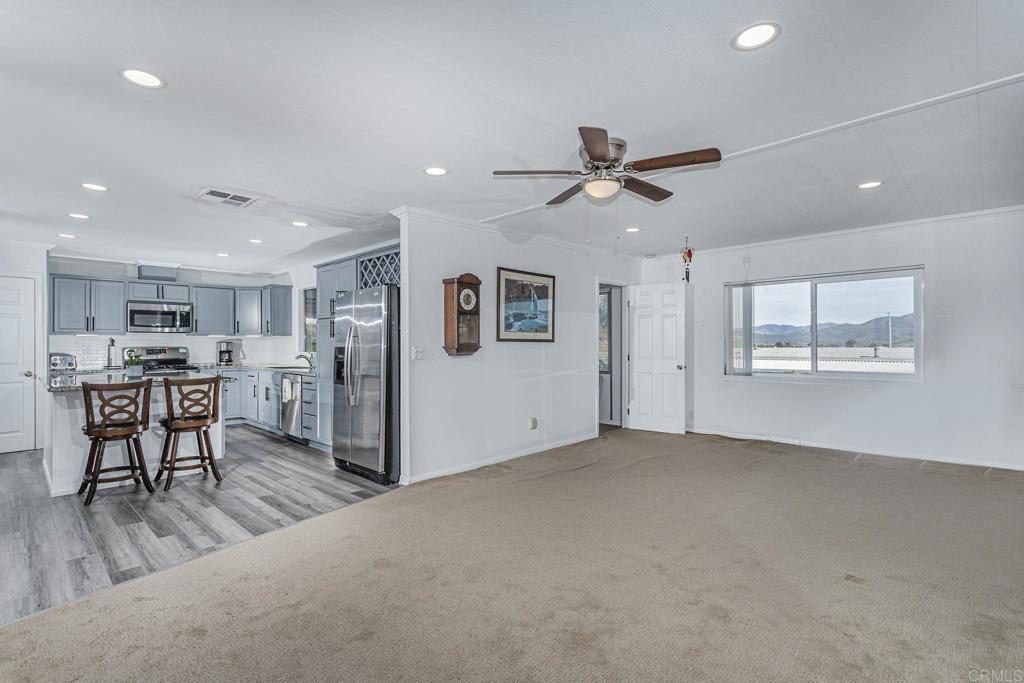 275 South Worthington Street, Unit SPC 48 Spring Valley, CA 91977 - Photo 15 of 47 Den/Family/Great Room