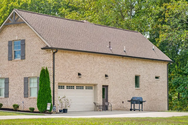 $619,900 | 4100 Ironwood Drive, Greenbrier, TN 37073