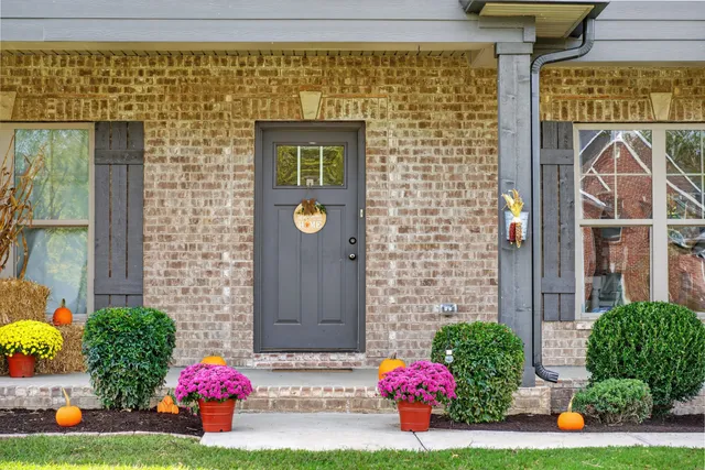 $619,900 | 4100 Ironwood Drive, Greenbrier, TN 37073