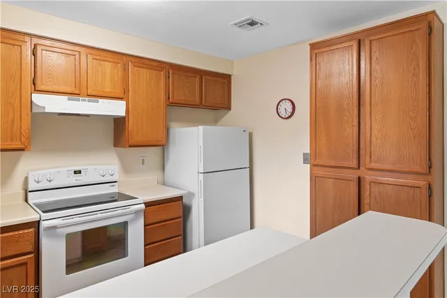 $145,000 | 2243 Aspen Mirror Way, Unit 102, Laughlin, NV 89029