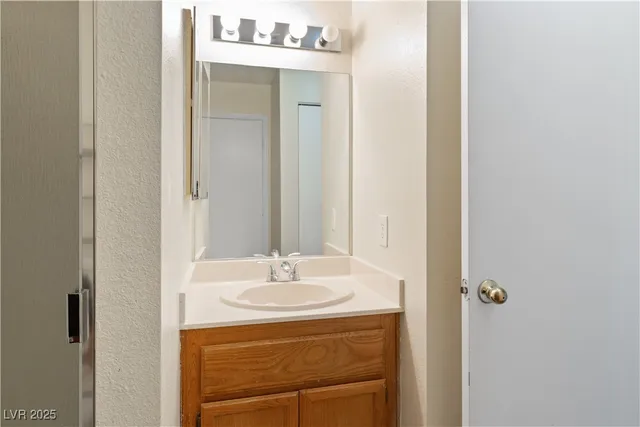 $145,000 | 2243 Aspen Mirror Way, Unit 102, Laughlin, NV 89029