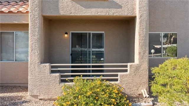 $145,000 | 2243 Aspen Mirror Way, Unit 102, Laughlin, NV 89029