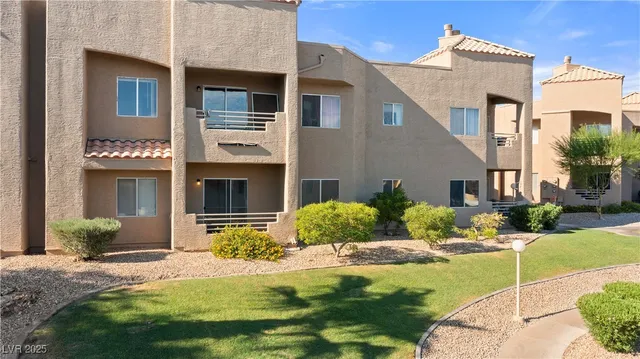 $145,000 | 2243 Aspen Mirror Way, Unit 102, Laughlin, NV 89029