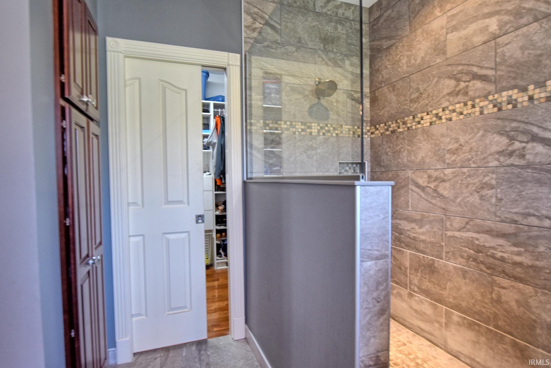 11640 Blue Grass Road Evansville, IN 47725 - Photo 17 of 36 Gallery Image 17