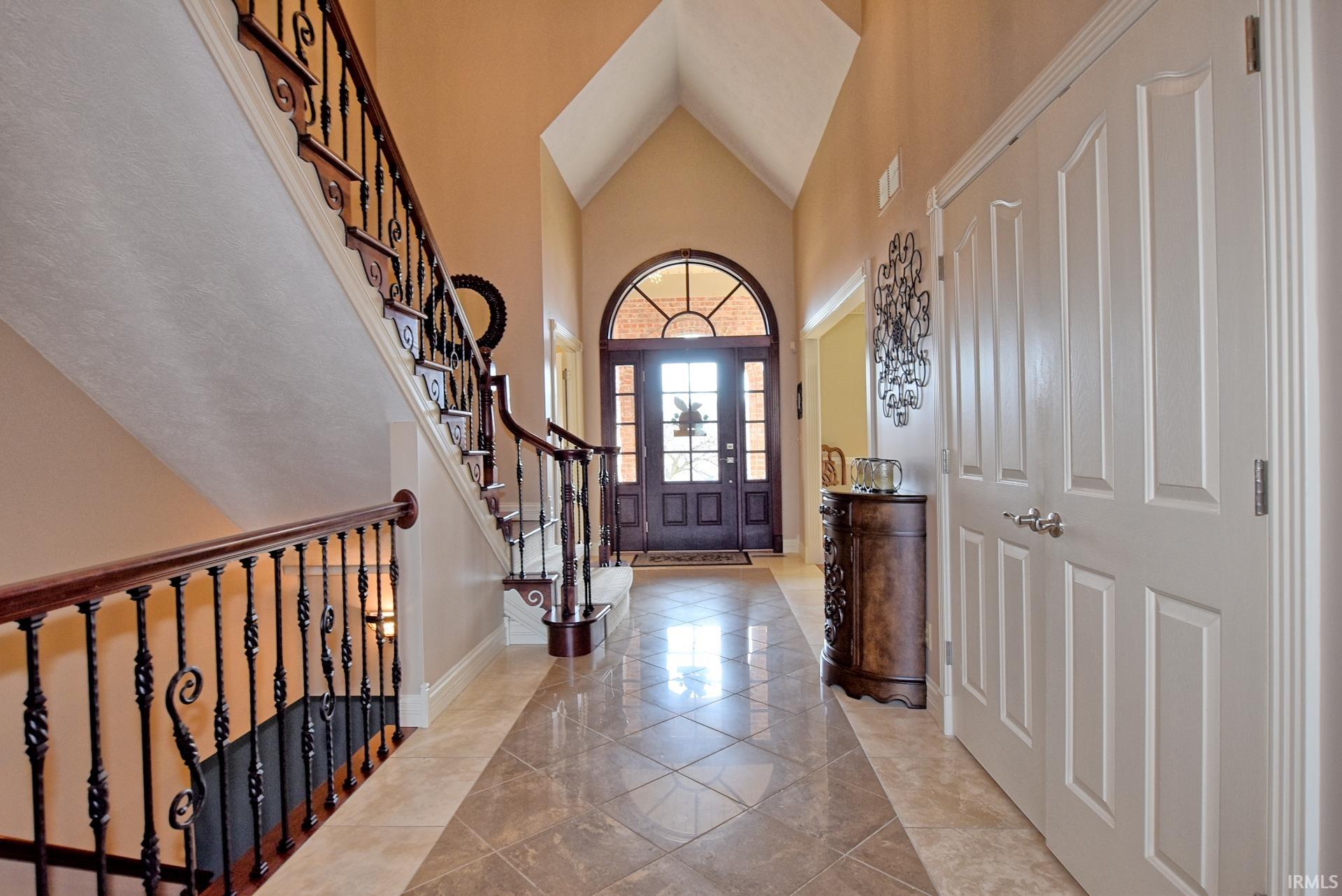 11640 Blue Grass Road Evansville, IN 47725 - Photo 2 of 36 Gallery Image 2