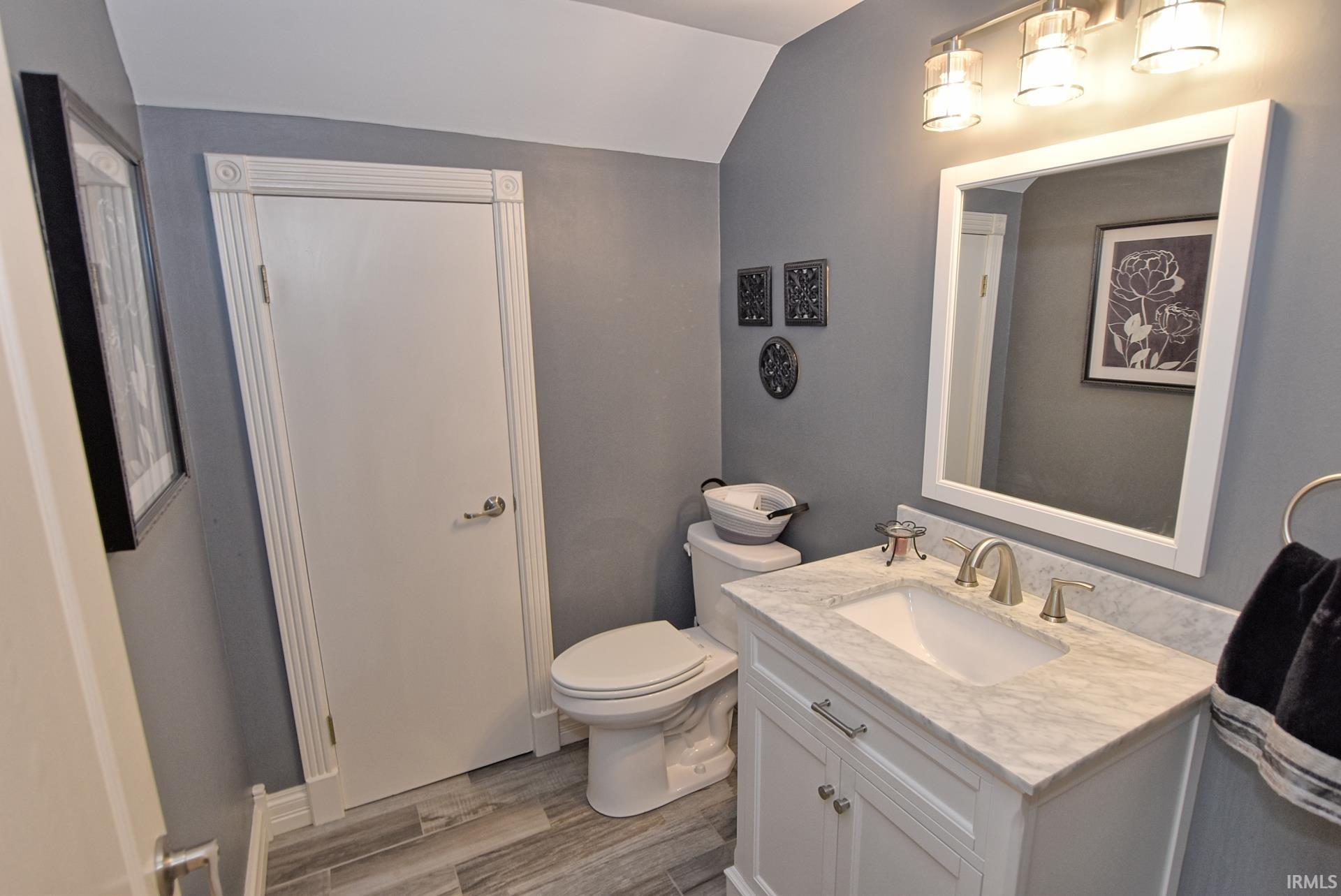 11640 Blue Grass Road Evansville, IN 47725 - Photo 31 of 36 Gallery Image 31