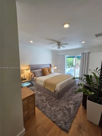 $10,000 | 2848 Southwest 22nd Avenue, Miami, FL 33133