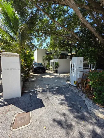 $10,000 | 2848 Southwest 22nd Avenue, Miami, FL 33133