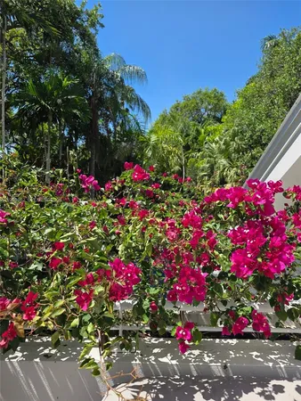 $10,000 | 2848 Southwest 22nd Avenue, Miami, FL 33133