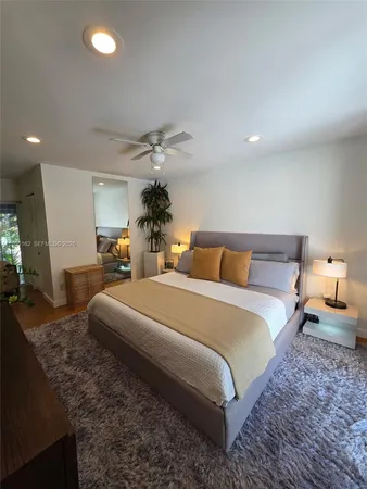 $10,000 | 2848 Southwest 22nd Avenue, Miami, FL 33133