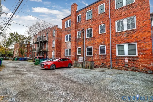 $289,500 | 3122 Kensington Avenue, Unit U5, Richmond, VA 23221