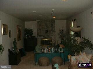 20 Robin Road Holland, PA 18966 - Photo 2 of 4 Gallery Image 2