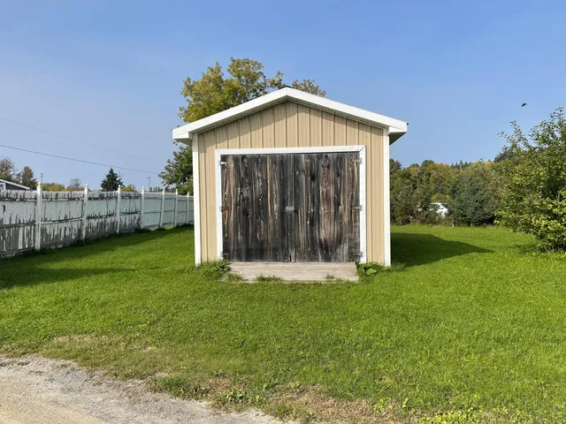 $224,000 | 3 Van Buren Road, Limestone, ME 04750