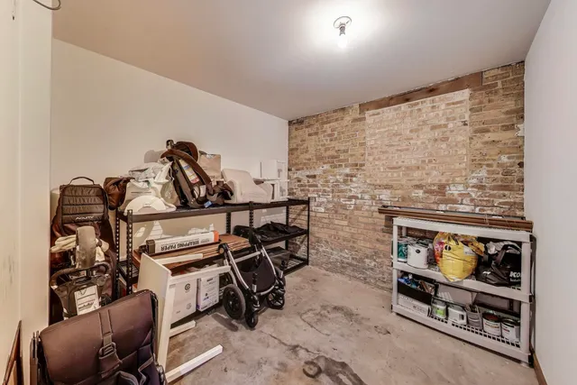 $720,000 | 3810 North Fremont Street, Unit 2B, Chicago, IL 60613