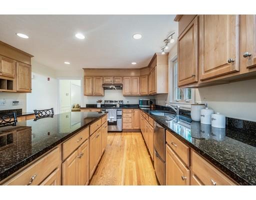 706 Liberty Square Road Boxborough, MA 01719 - Photo 9 of 39 Gallery Image 9