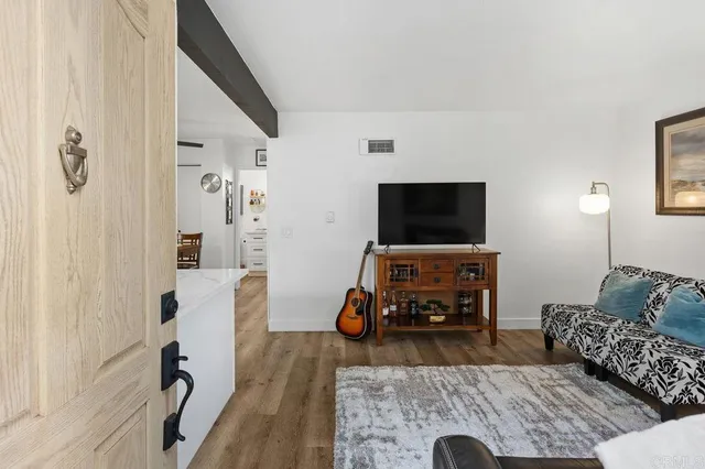 $385,000 | 830 West Lincoln Avenue, Unit 188, Escondido, CA 92026