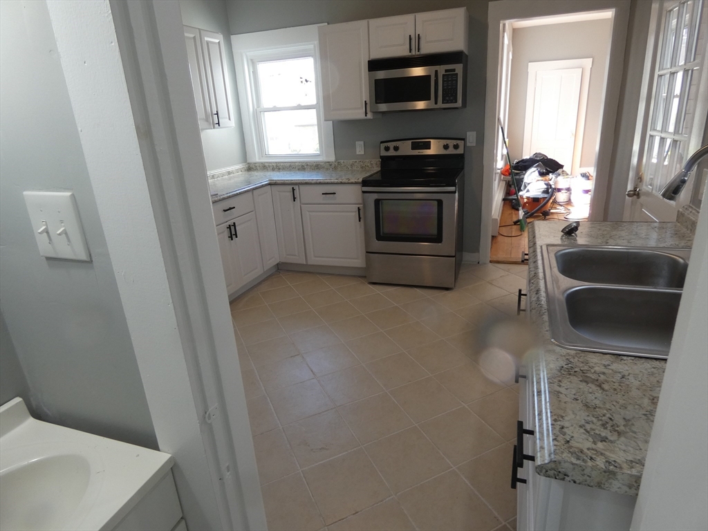 94 Maple Street, Unit 1A Gardner, MA 01440 - Photo 11 of 15