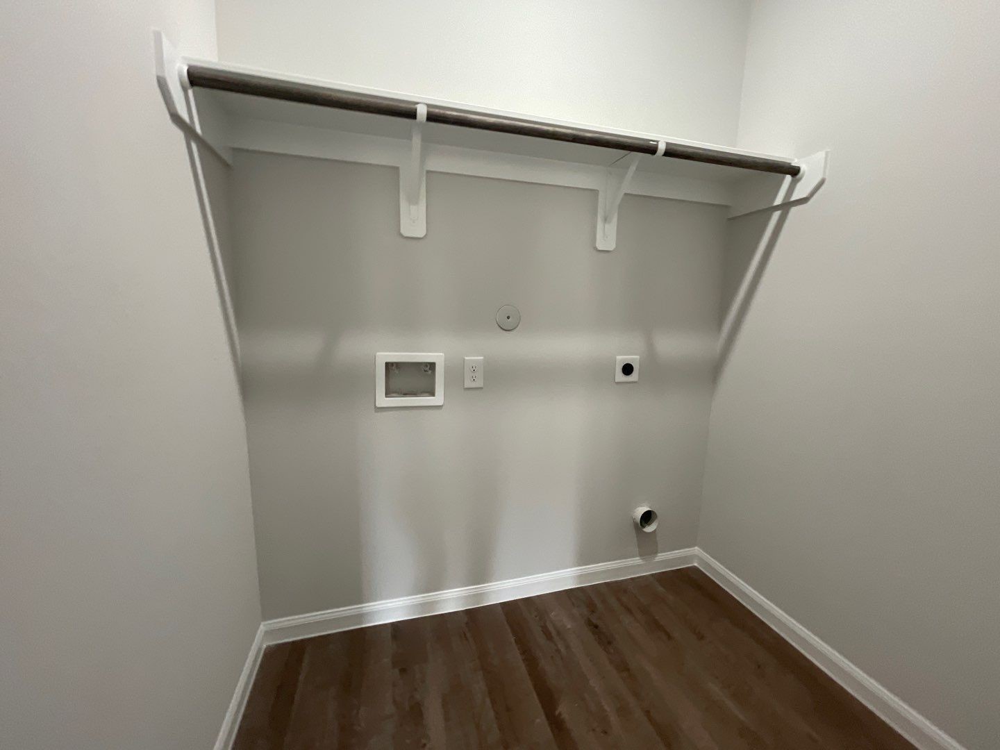 287 Road 5102 Cleveland, TX 77327 - Photo 12 of 16 a view of closet