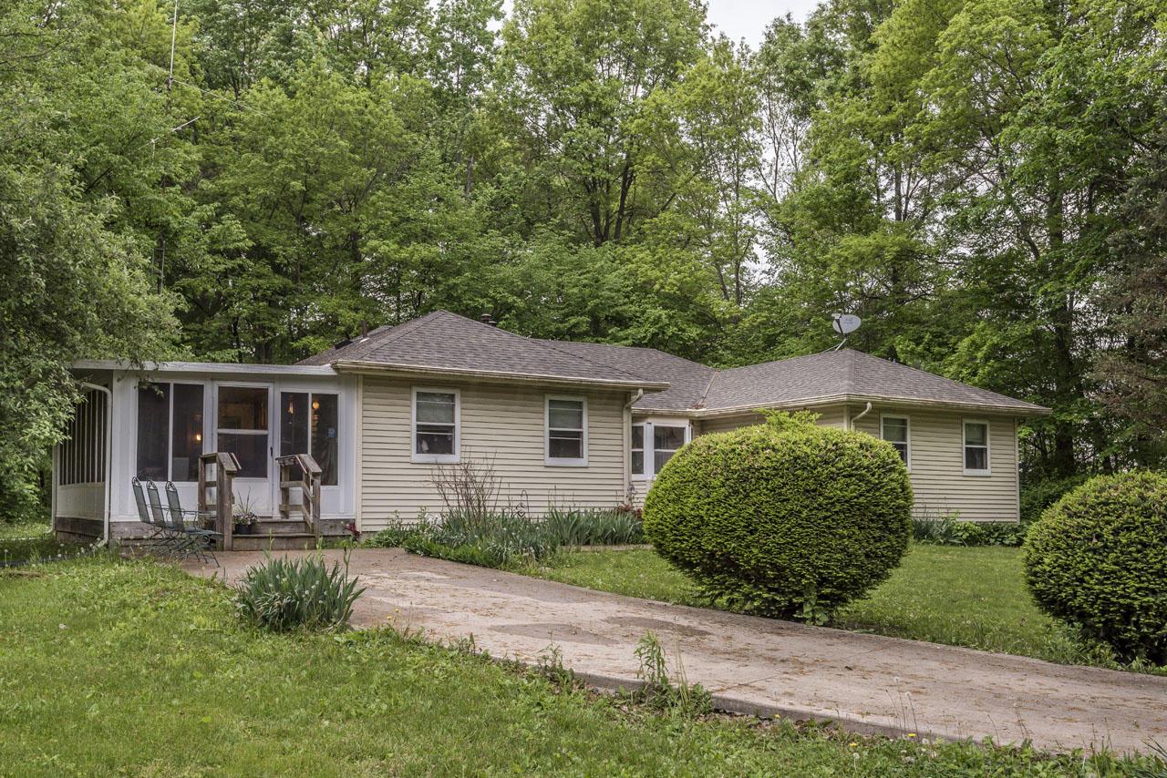 5137 Troy Road Delaware, OH 43015 - Photo 6 of 39