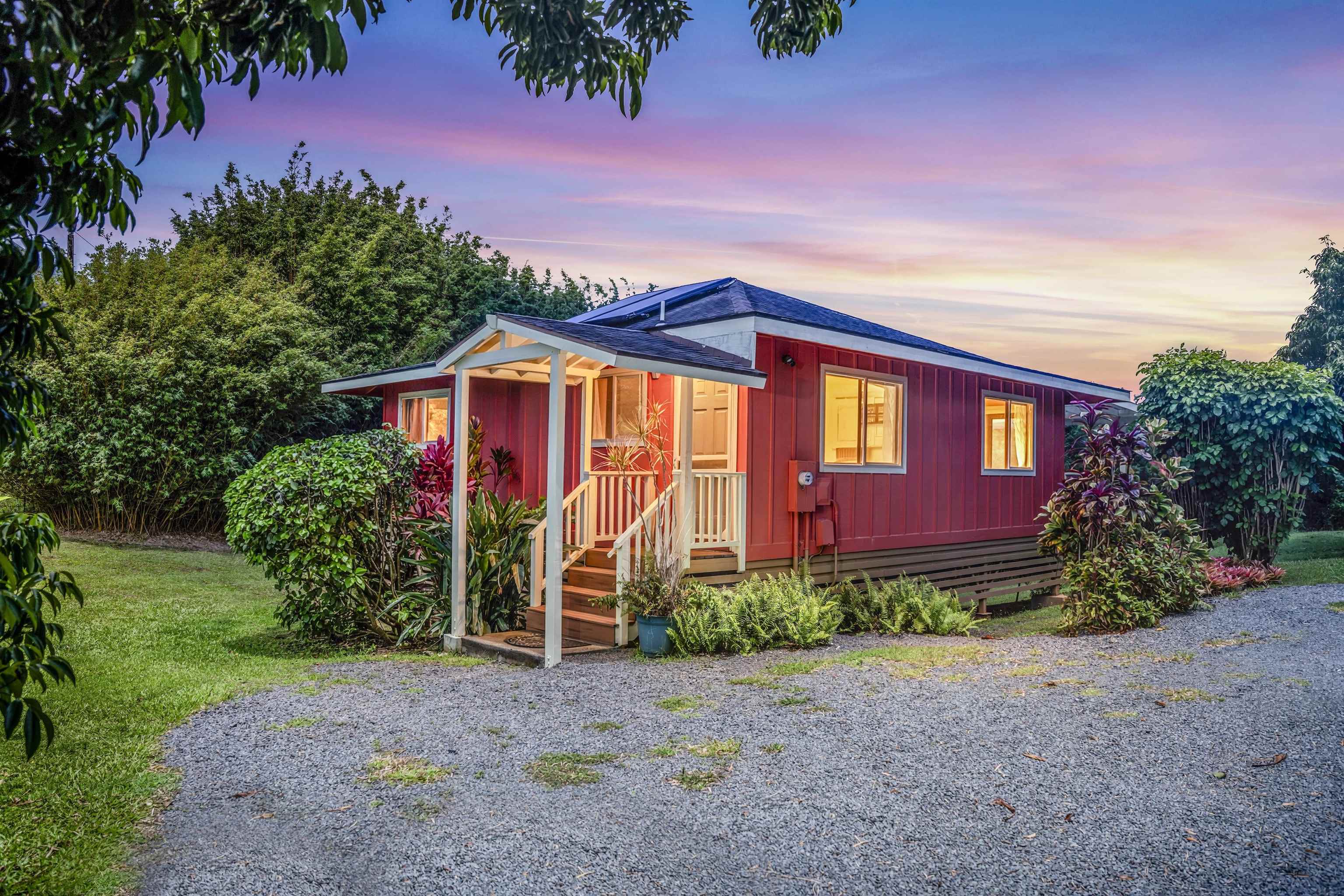 694 Kaupakalua Road, Unit B Haiku, HI 96708 - Photo 2 of 20