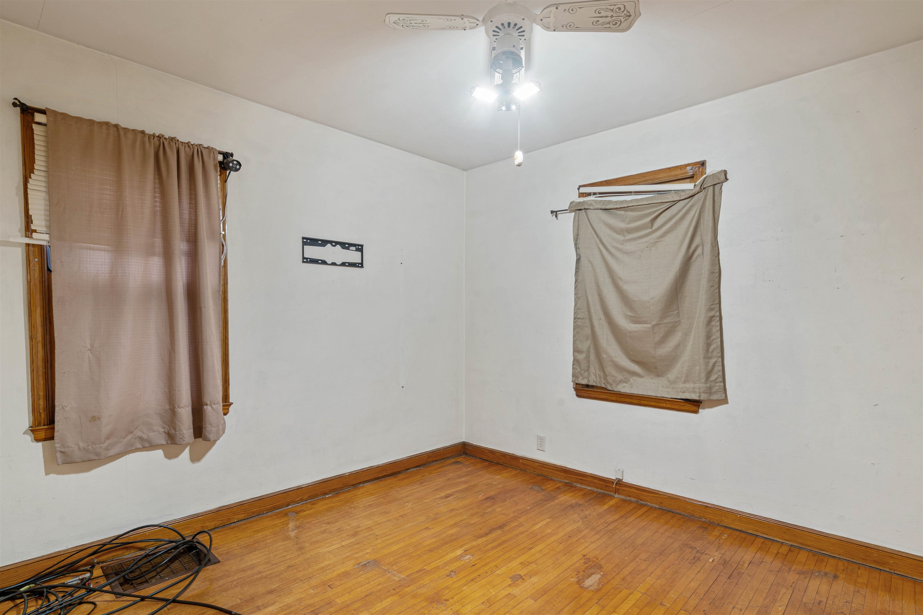 4306 East 2nd Street Superior, WI 54880 - Photo 13 of 26