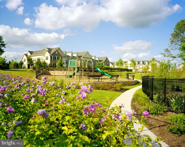 $2,315 | 305 Cherrywood Court, Perkasie, PA 18944