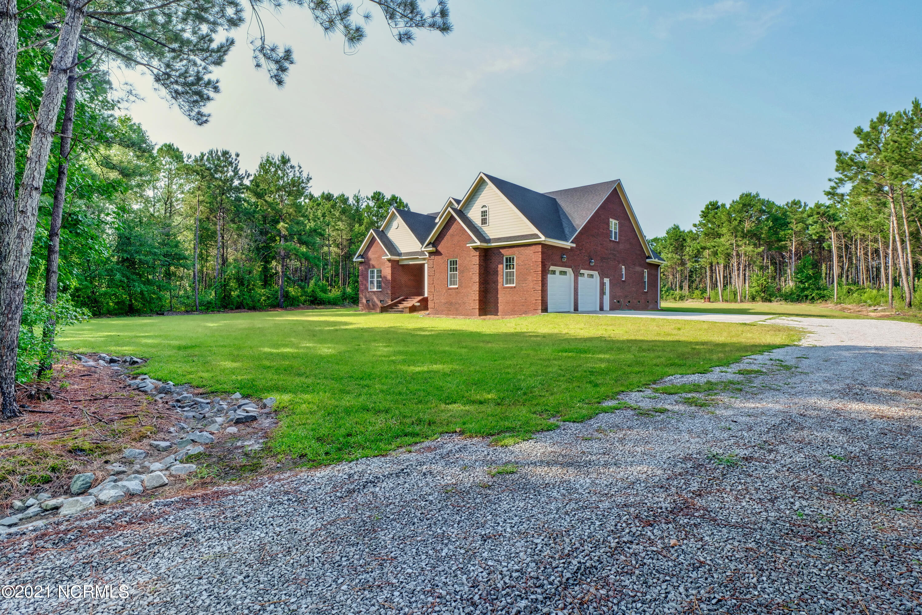 744 Jackson Store Road Beulaville, NC 28518 - Photo 1 of 33 744 Jackson Store Rd-print-002-002-P6966
