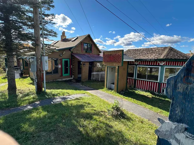 $175,000 | 201 Pope Road, Lowell, VT 05847