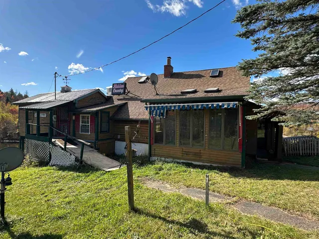 $175,000 | 201 Pope Road, Lowell, VT 05847