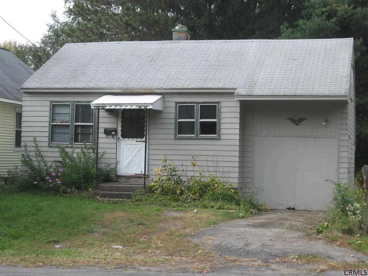 131 Gifford Road Schenectady, NY 12304 - Photo 1 of 1 Photo 1