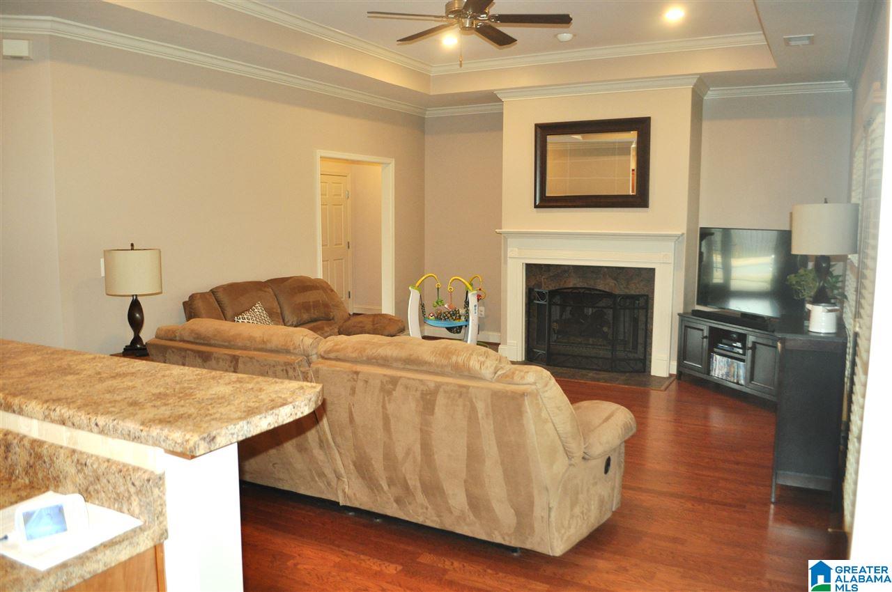 263 Creekside Lane Pelham, AL 35124 - Photo 5 of 34