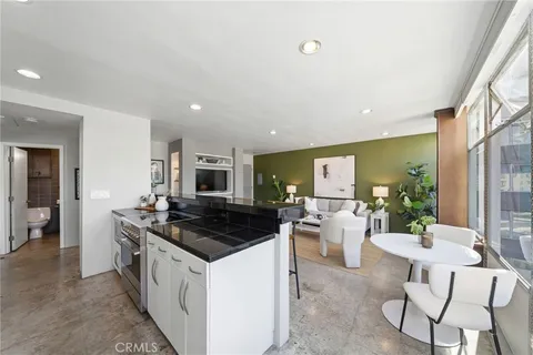 $399,000 | 100 Atlantic Avenue, Unit 604, Long Beach, CA 90802