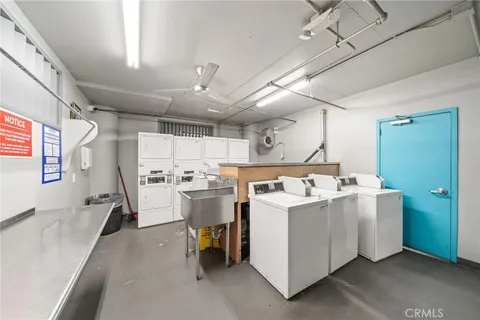 $399,000 | 100 Atlantic Avenue, Unit 604, Long Beach, CA 90802