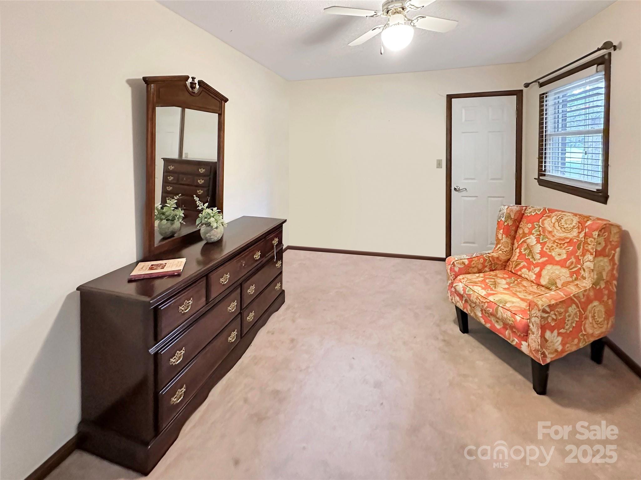 3245 15th Street Northeast Hickory, NC 28601 - Photo 23 of 39 a living room with furniture