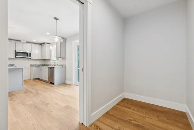 $599,500 | 245 Foye Road, Wiscasset, ME 04578