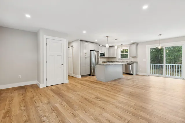 $599,500 | 245 Foye Road, Wiscasset, ME 04578