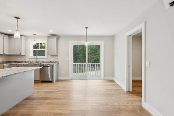 $599,500 | 245 Foye Road, Wiscasset, ME 04578