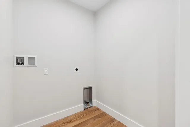 $599,500 | 245 Foye Road, Wiscasset, ME 04578