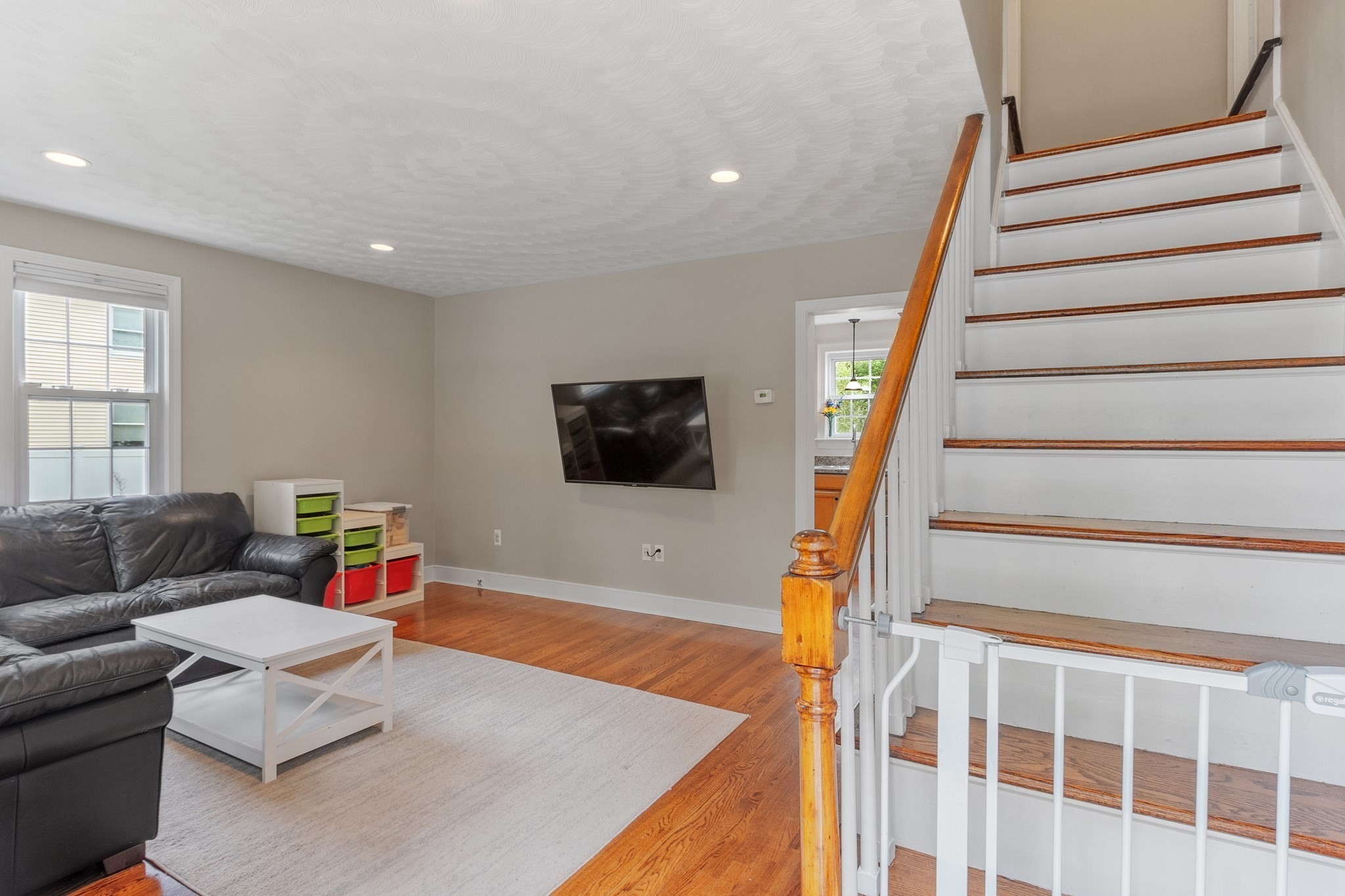 35 Jefferson Road Northborough, MA 01532 - Photo 2 of 38 Gallery Image 2