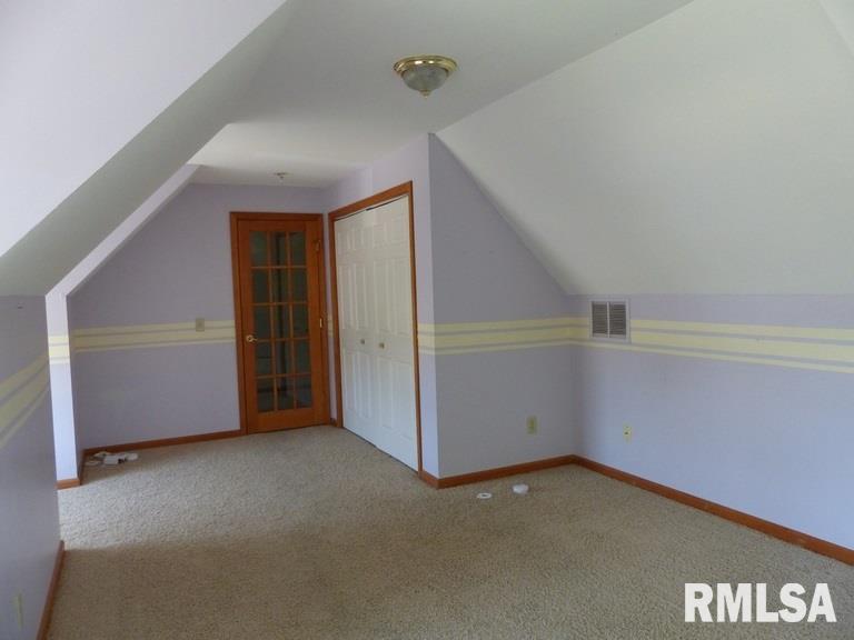 1641 West Geneva Road Peoria, IL 61615 - Photo 19 of 30 Gallery Image 19