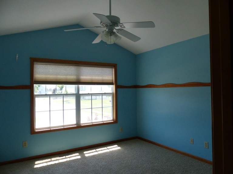 1641 West Geneva Road Peoria, IL 61615 - Photo 21 of 30 Gallery Image 21