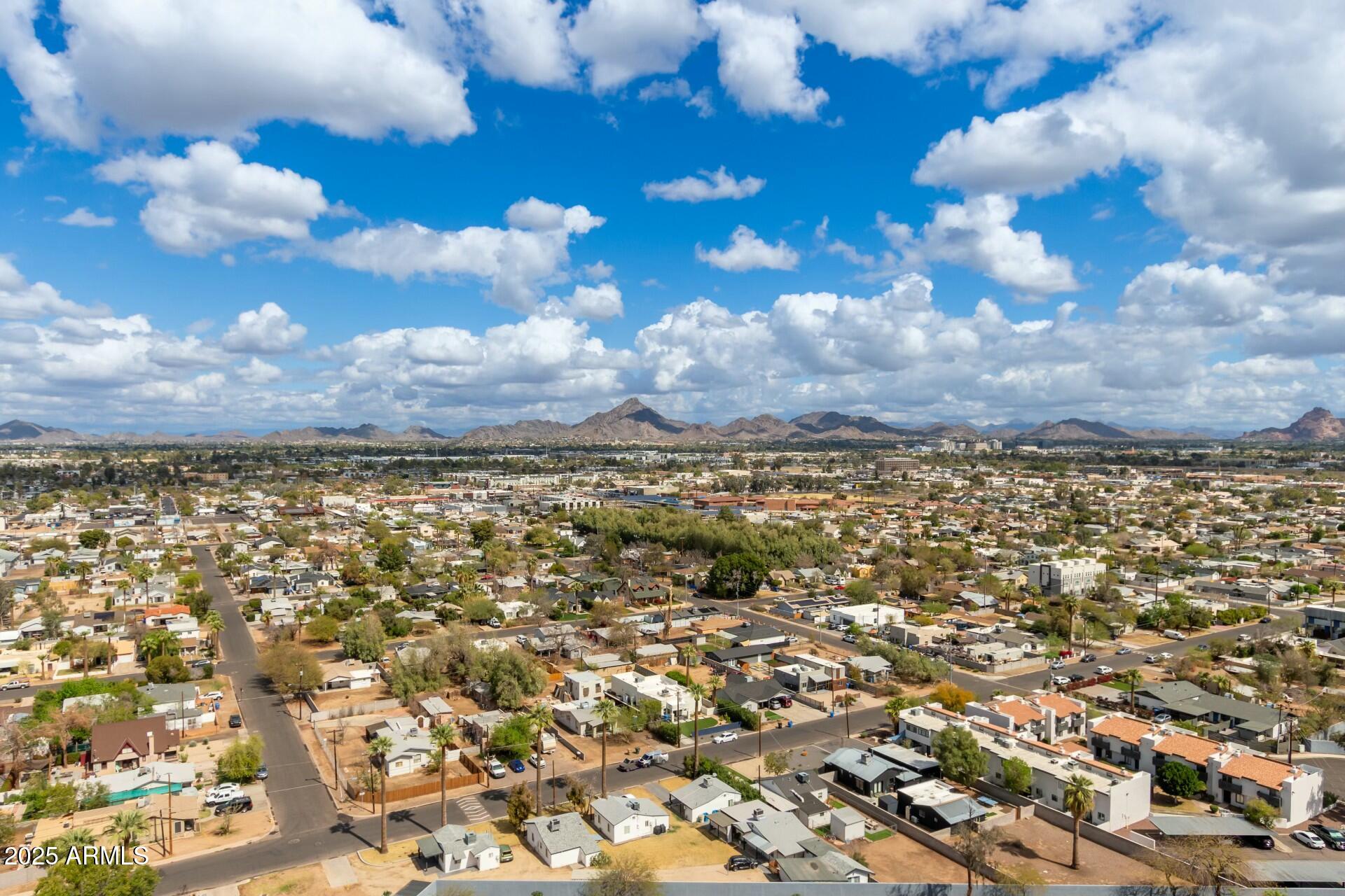 1040 East Osborn Road, Unit 1803 Phoenix, AZ 85014 - Photo 44 of 44 a view of a city