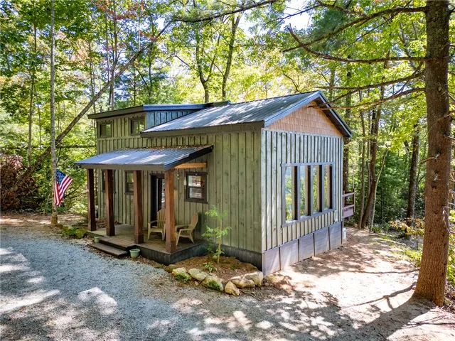 $529,900 | 548 Black Rock Mountain Parkway, Rabun Gap, GA 30568