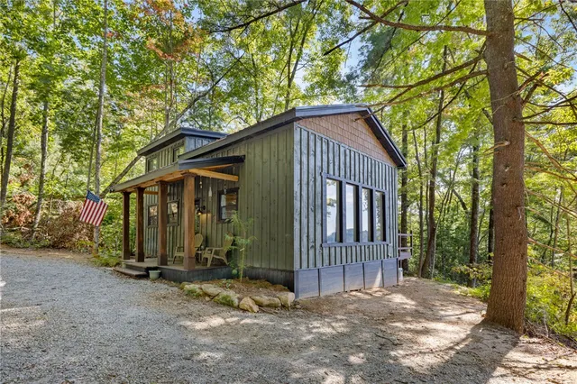 $529,900 | 548 Black Rock Mountain Parkway, Rabun Gap, GA 30568