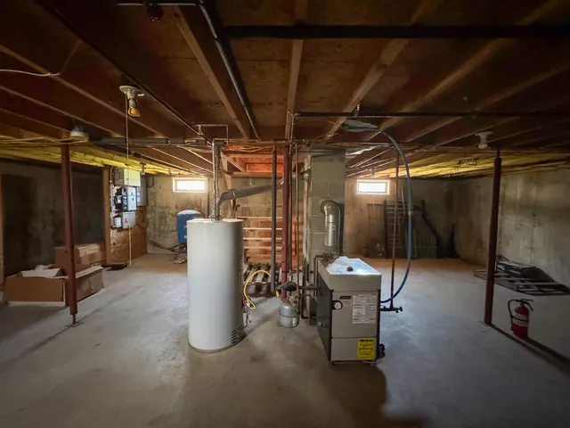 $280,000 | 111 Fryes Lane, Greenbush, ME 04418