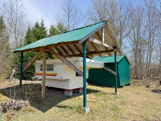 $280,000 | 111 Fryes Lane, Greenbush, ME 04418