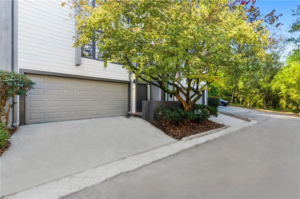 4010 Roswell Road Northeast, Unit 7 Atlanta, GA 30342 - Photo 35 of 36