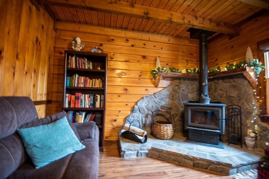 1201 Wauwinet Road Barre, MA 01005 - Photo 4 of 42
