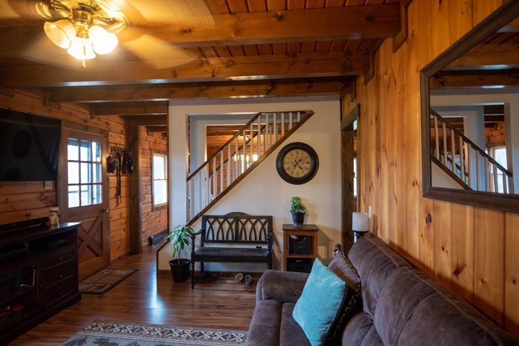 1201 Wauwinet Road Barre, MA 01005 - Photo 6 of 42
